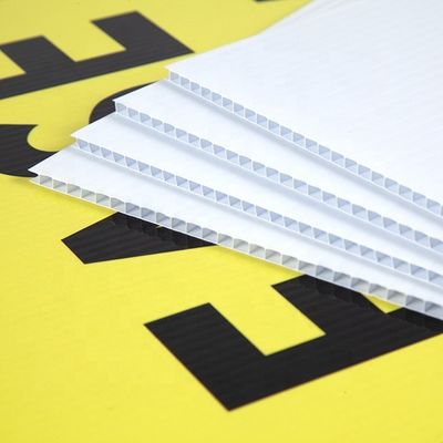 COem ζαρωμένο Coroplast πλαστικό πινάκων πολυπροπυλενίου κοίλο αδιάβροχο