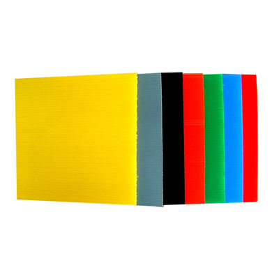 Ζαρωμένα ODM πλαστικά φύλλα 4x8 10mm φύλλο Eco Coroplast φιλικό