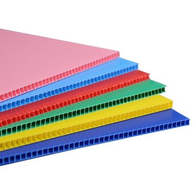 φύλλα 6mm ζαρωμένα πλαστικά φύλλα 2500mm 12x24 Correx πλάτος