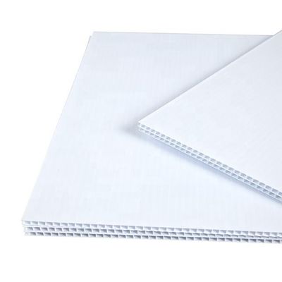 κενά σημαδιών φύλλων 4x8 Coroplast 4mm άσπρα Corflute για τη διαφήμιση